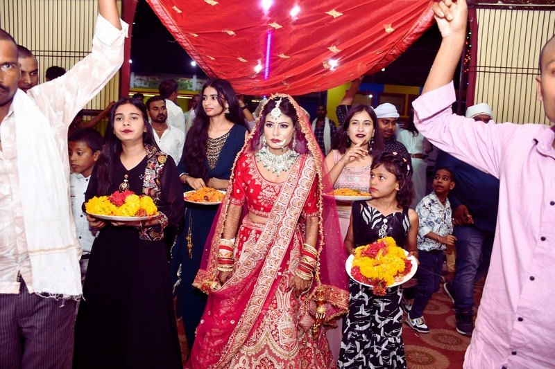 Bride arriving at her wedding celebration